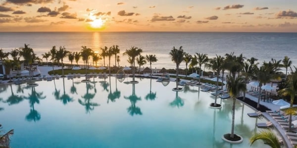 Haven Riviera Cancun Resort & Spa