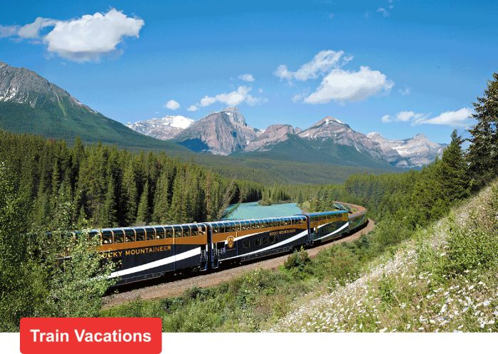 Slideshow of train image, northern lights image, polar bear image